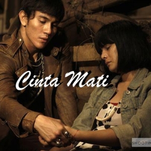 6 Sifat Wanita Yang Membuatkan Lelaki "Cinta Mati"