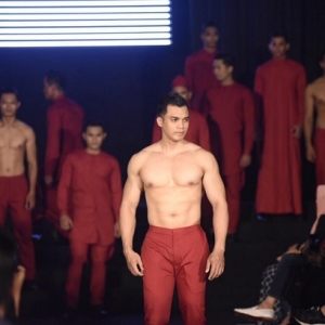 Kisah Baju Melayu 'Shirtless', Pereka Kurang Peka Sensitiviti?