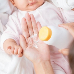 Banyak Kegunaan Rupanya Hanya Dengan Bedak Bayi