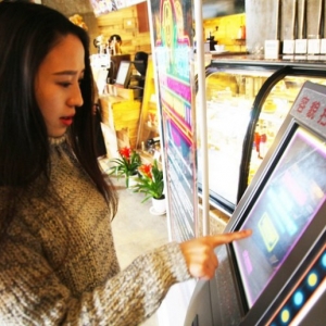 Makan Percuma Di Restoran Ini Untuk Anda Yang Cantik Sahaja