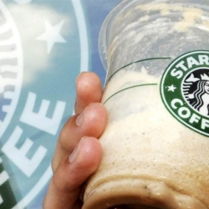 Letak Banyak Ais, Starbucks Kena Saman RM 19.6 Juta