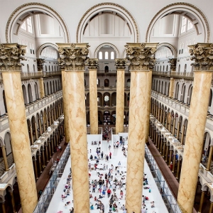 Wow! Pengunjung Muzium Nasional Washington Disambut Lautan Bola Plastik