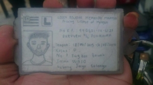 Remaja Disaman Kerana Miliki 'Lesen Memandu' Lukisan Pensil