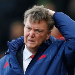 Manchester United Pecat Louis Van Gaal