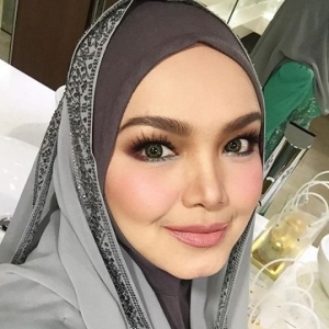 Bila Siti Nurhaliza Pun Mencuba Aplikasi 'Smule', Ramai Yang Mengkritiknya