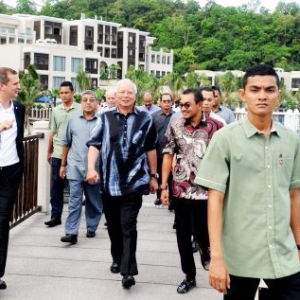 Hotel Mewah 6 Bintang Jangka Siap Selama 19 Bulan Di Langkawi - Najib