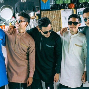 Kenapa Lelaki Sekarang Berebut-rebut Nak Pakai Kurta?