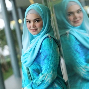 Rindu Pengalaman Meniaga Kuih, Nak Jual Di Depan Rumah - Siti Nurhaliza