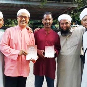 Hidayah Di Bulan Ramadan, Pelawak Acappan Peluk Islam