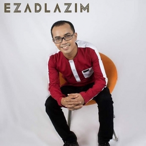 Ezad Lazim Jatuh Sakit, Muntah Luar Biasa