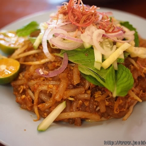 Laksa Goreng, Menu Ringkas Tapi Mampu Tawan Selera Tetamu!