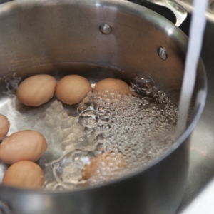 Kaedah Tepat Memasak Telur Rebus Mengikut Waktu Yang Sepatutnya