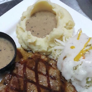 Jom Serbu! Melantak Steak Hub Melaka Tawar Harga Warung