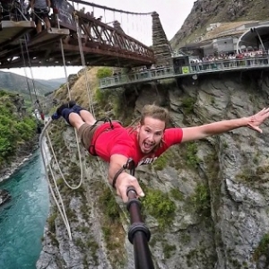 Berani Terjun Dengan Bungy Jumping Paling Tinggi Di New Zealand?