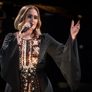 Adele Akui Suka Guna Bahasa Kesat, Mahu Ubah Sikapnya