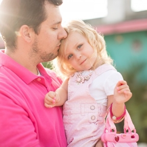 Fakta : Si Ayah Adalah Kekasih Pertama Bagi Anak Perempuan