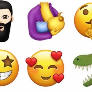 Emoji Wanita Berhijab, Lelaki Berjanggut Bakal Temui Pengguna Akhirnya!