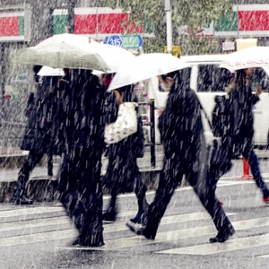Jepun Dilanda Salji Pertama Sejak 54 Tahun