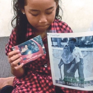 Kisah Budak Dapat Upah RM5 Sehari Bantu Ibu Buat Netizen Tersentuh