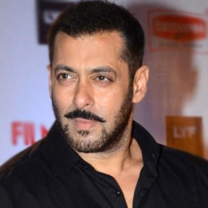 Sambut Hari Jadi Ke-51, Salman Khan Bangga Mengaku Masih Teruna