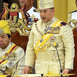 Sultan Muhammad V Melafazkan Sumpah Jawatan Yang Di-Pertuan Agong