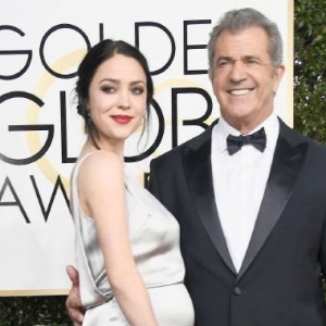 Mel Gibson Timang Anak Ke-9 Pada Usia 61 Tahun