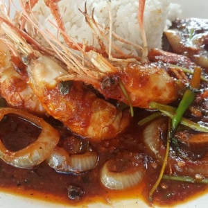 Mesti Terliur Punya, Hidangan Udang Galah Kaw-kaw Di Gerai Ini