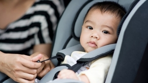 Bagaimana Nak Pujuk Anak Guna Car Seat Tanpa Menangis, Kena Amalkan 3 Tips Ini