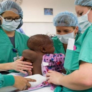 Kanak-kanak Berkaki Empat Selamat Jalani Pembedahan, Kini Hidup Seperti Biasa