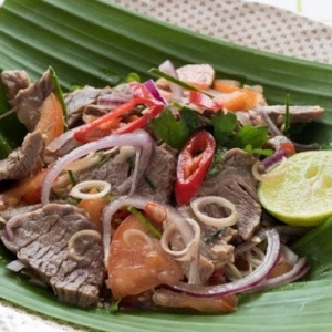 Kerabu Daging Ala Thai, Merecik Tak Tahan Dibuatnya