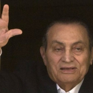 Hosni Mubarak Dibebaskan Selepas 6 Tahun Dalam Tahanan