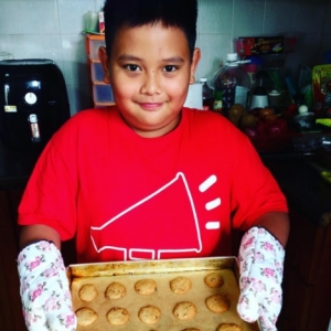 Budak 11 Tahun Selamatkan Penyu Dengan Jualan Biskut Hasil Tangan Sendiri