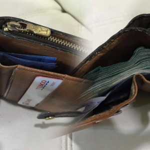 Suami Ada RM3, Isteri Tambah Jadi RM3 Ribu Dalam Wallet