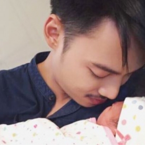 Hael Husaini Kini Bergelar Seorang Ayah, Anak Dengan Siapa Pula Peminat Tanya