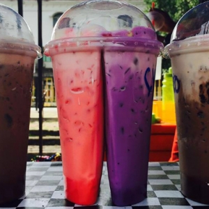 Dua Perisa Minuman Dalam Satu Bekas, Serbu Gerai Married Big Cup Di Selayang