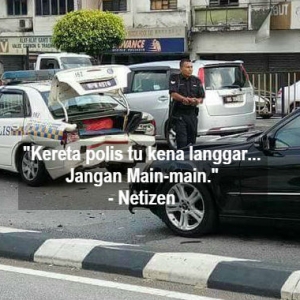 "Salah Siapa"? Kereta Polis Dirempuh, Netizen Pula Sibuk 'Berbahas'
