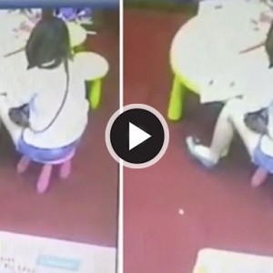 Rakaman CCTV Lelaki Onani Dalam Kedai Buku, "Pancut" Atas Belakang Wanita