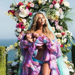 Terlajak Kaya, Beyonce  Upah Lapan Pembantu Jaga Anaknya