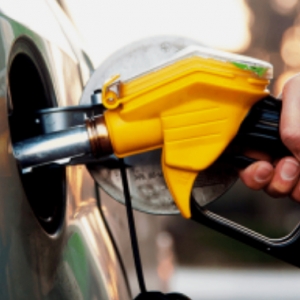 Harga Runcit Petrol Dan Diesel Naik Lagi