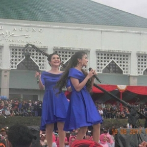 Biadab! Buat Konsert Dangdut Depan Masjid