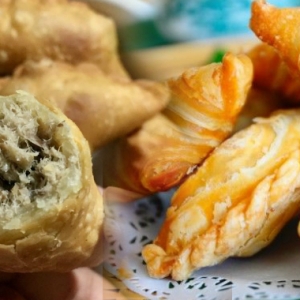 Bosan Dengan Karipap Biasa, Cuba Tembosa Yang Padat Dengan Inti Ikan Segar