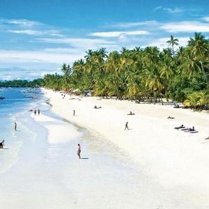 Tak Sah Datang Ke Filipina Jika Tak Berkunjung Ke Alona Beach!