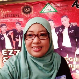 Penyampai Radio Nadira Azizan Meninggal Dunia