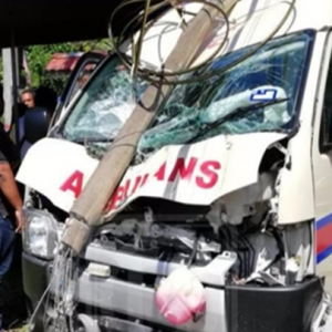 Bawa Motosikal Tanpa Lesen, Budak 11 Tahun Maut Bertembung Ambulans