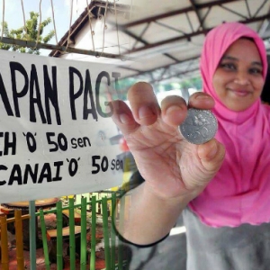 Roti Canai, Teh 'O' Panas Cuma 50 Sen! Warung Di Melaka Jadi Popular Mendadak