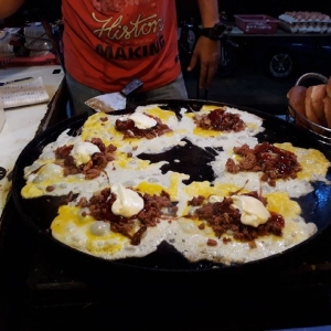 Burger Sebesar Pinggan Di Bangi, Tapi Harganya Memang Mengejutkan!