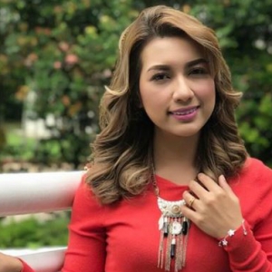 Disangka Hina Artis Pujaan, Peminat K-Pop Marah Zara Zya