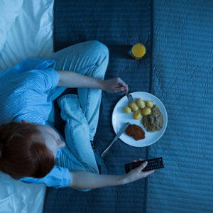 Nak Tidur Tapi Perut Buat Konsert? Ini Makanan Yang Sesuai