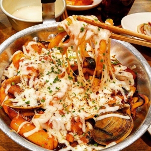 Makanan Korea Mahal? Jom Buat Dukbokki Sendiri -Sedap Lagi Murah!