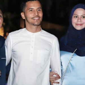 Pegang Tangan Aliff Syukri, Rebecca  Nur Islam Dituduh Tak Hormat Suami